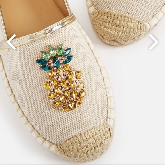 JustFab Sen slip ons - Picture 5 of 7